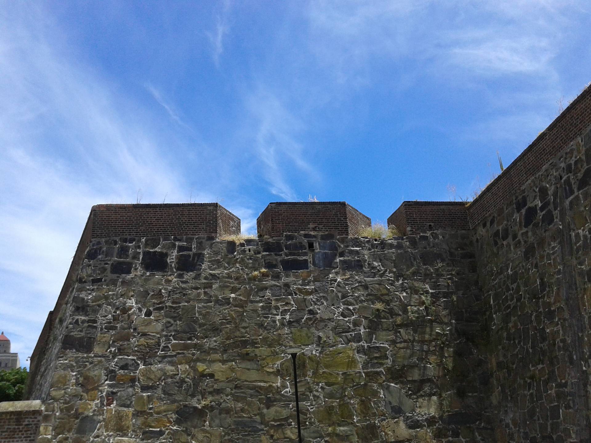 Maintenance of Castle – VOC Foundation (Cabo) Website